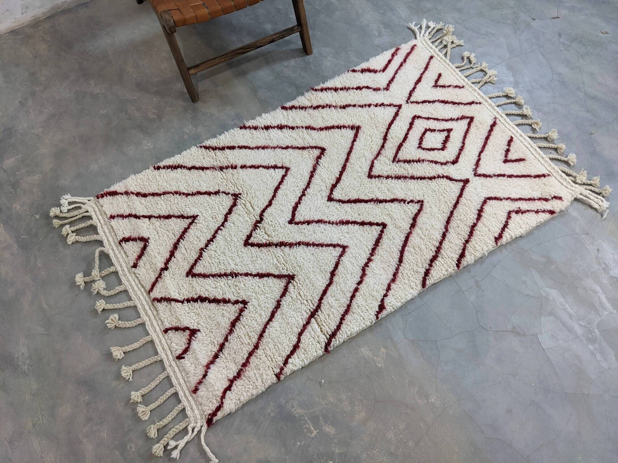 Beni Ouarain rug, 165 x 100 cm || 5.41 x 3.28 feet, P-161