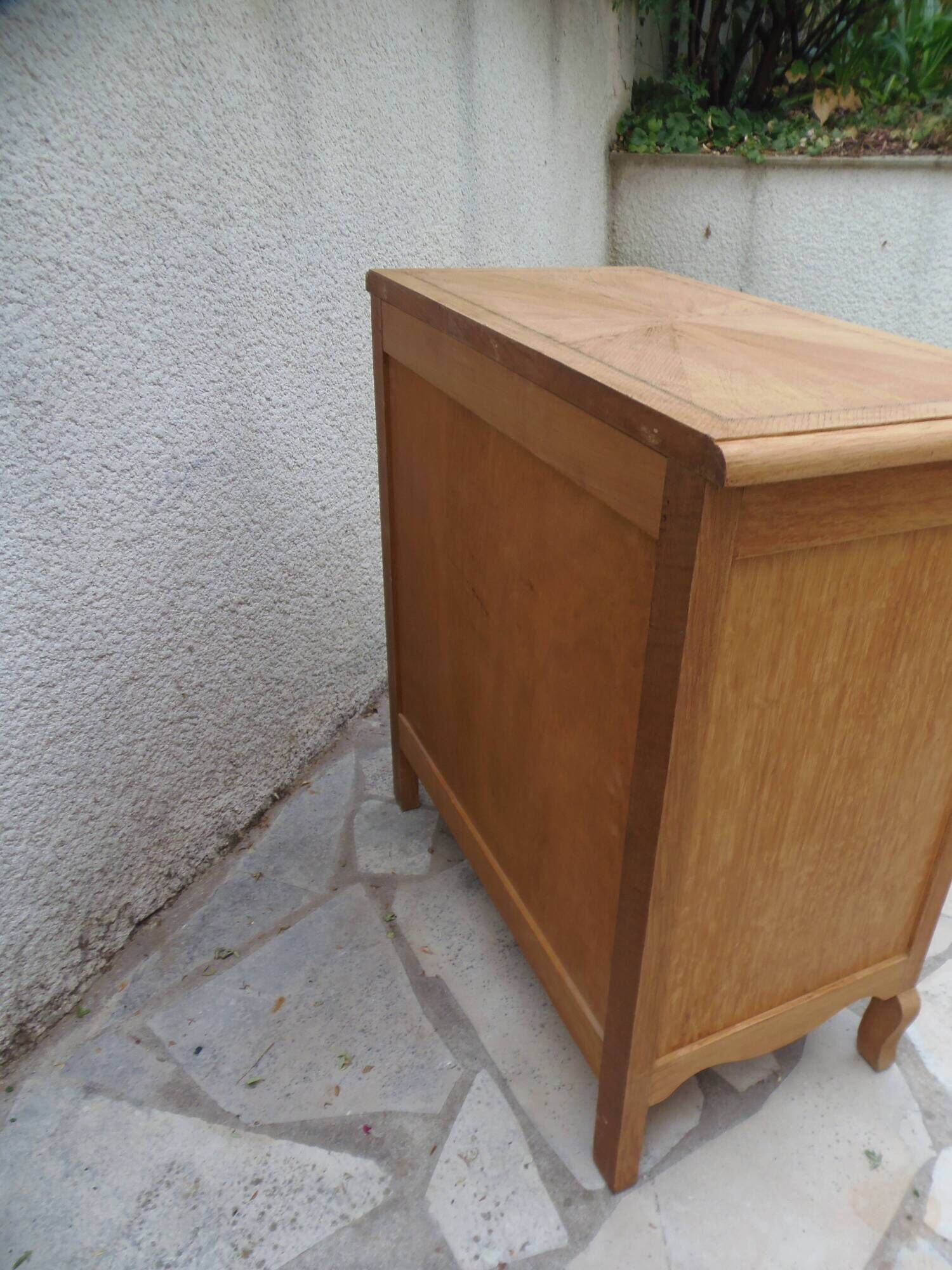 Small vintage marquetry wooden cabinet – 2 doors – Classic style