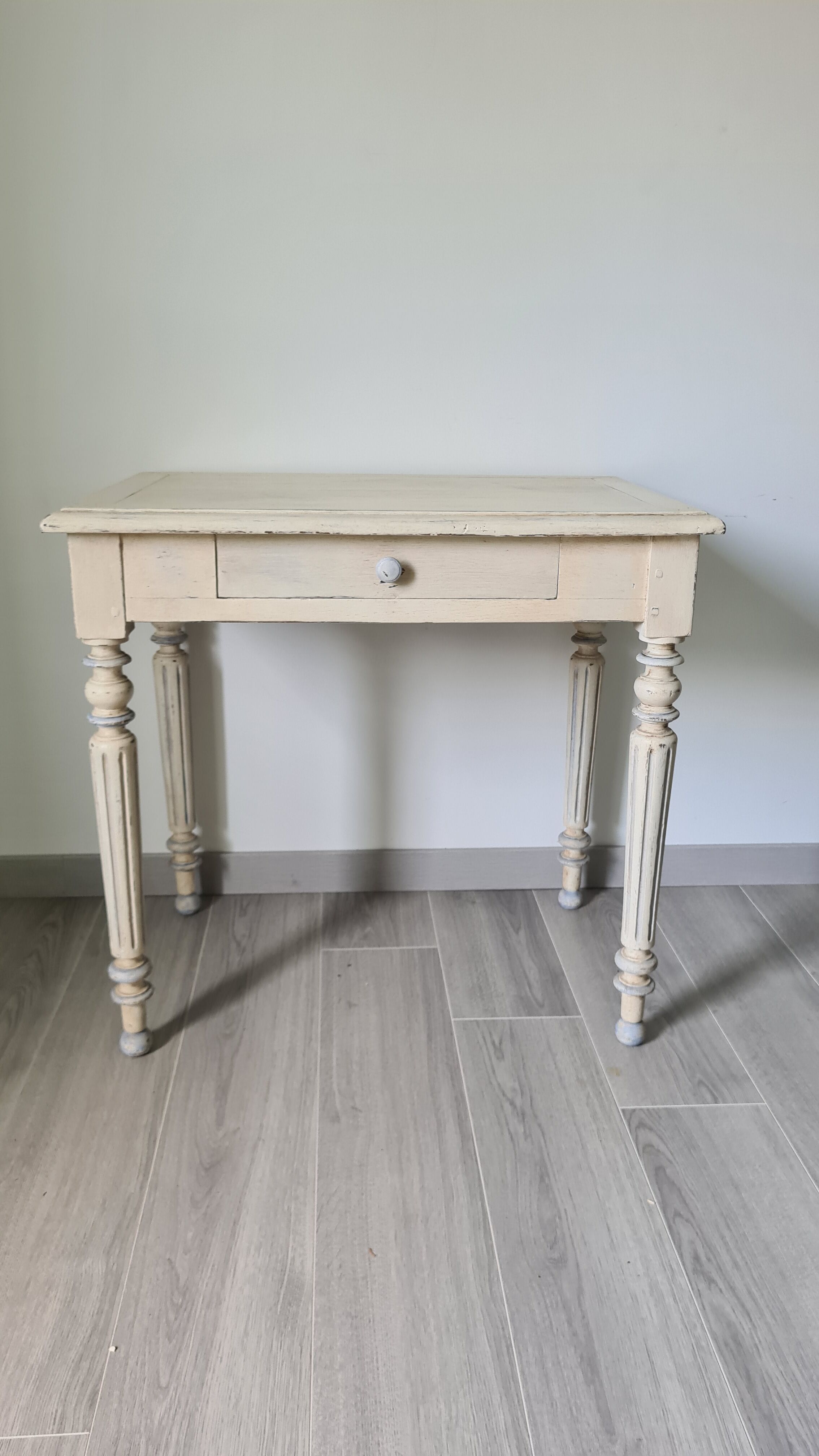 Bureau style Louis XVI shabby chic