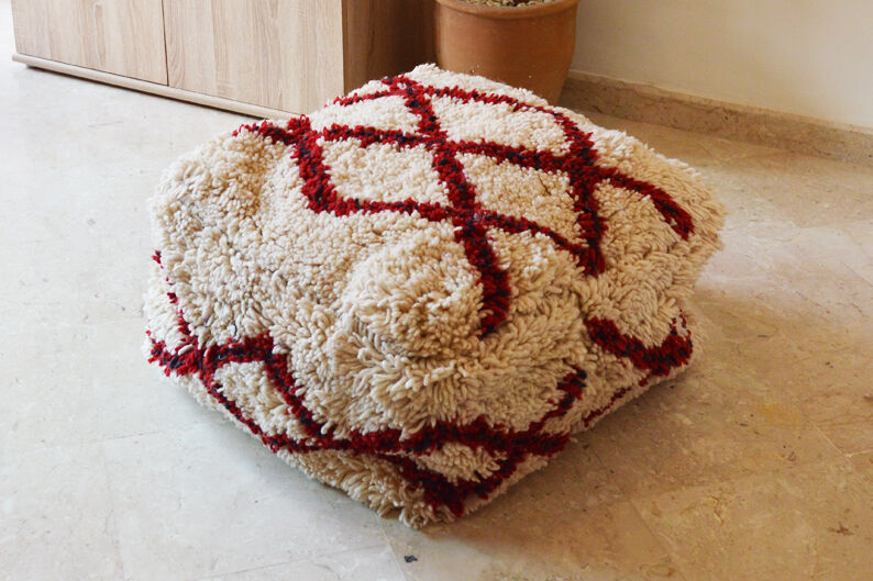 Pouf tapis marocain beni ourain