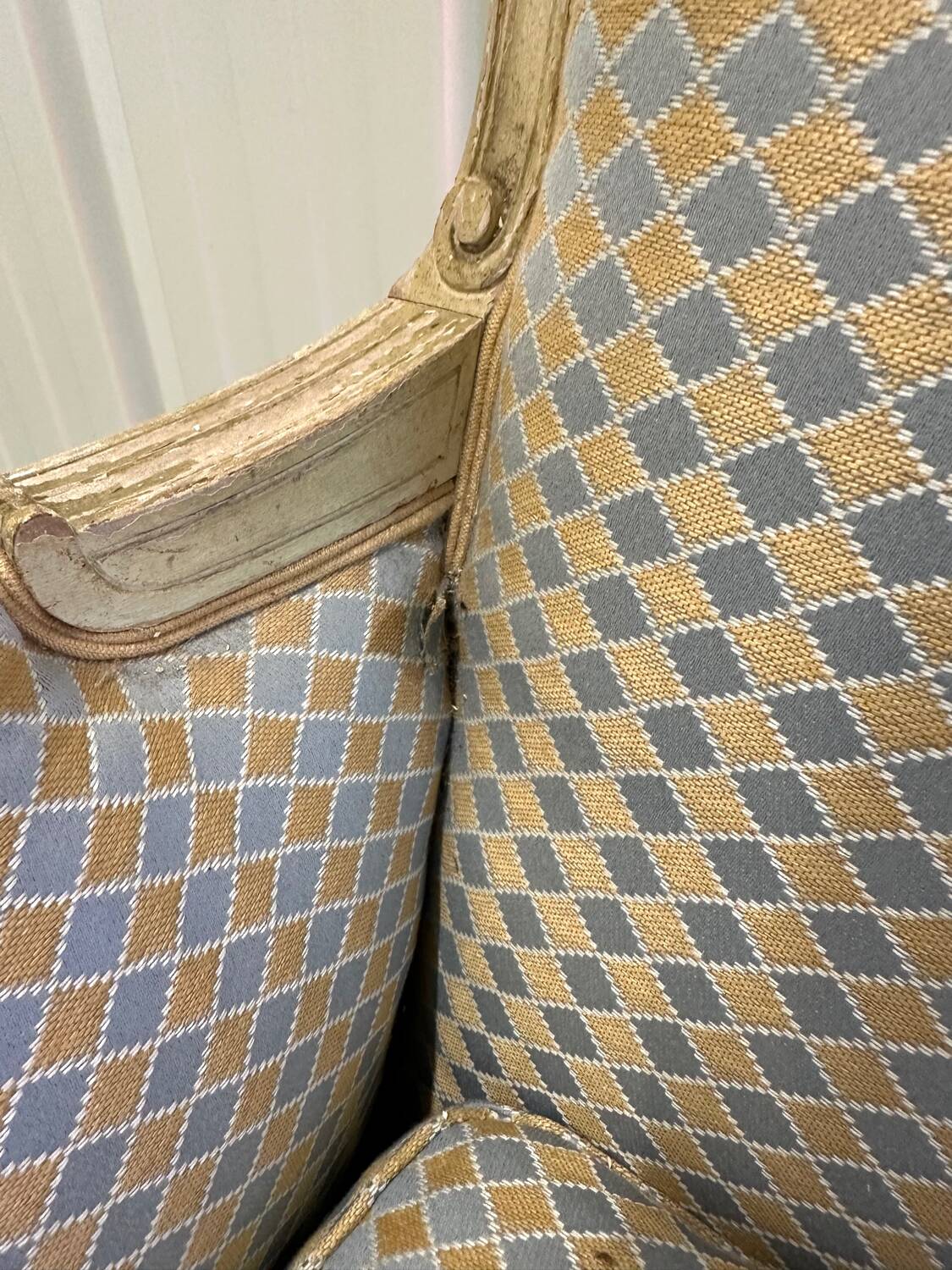 Louis XV lacquered salon from the 1900s.