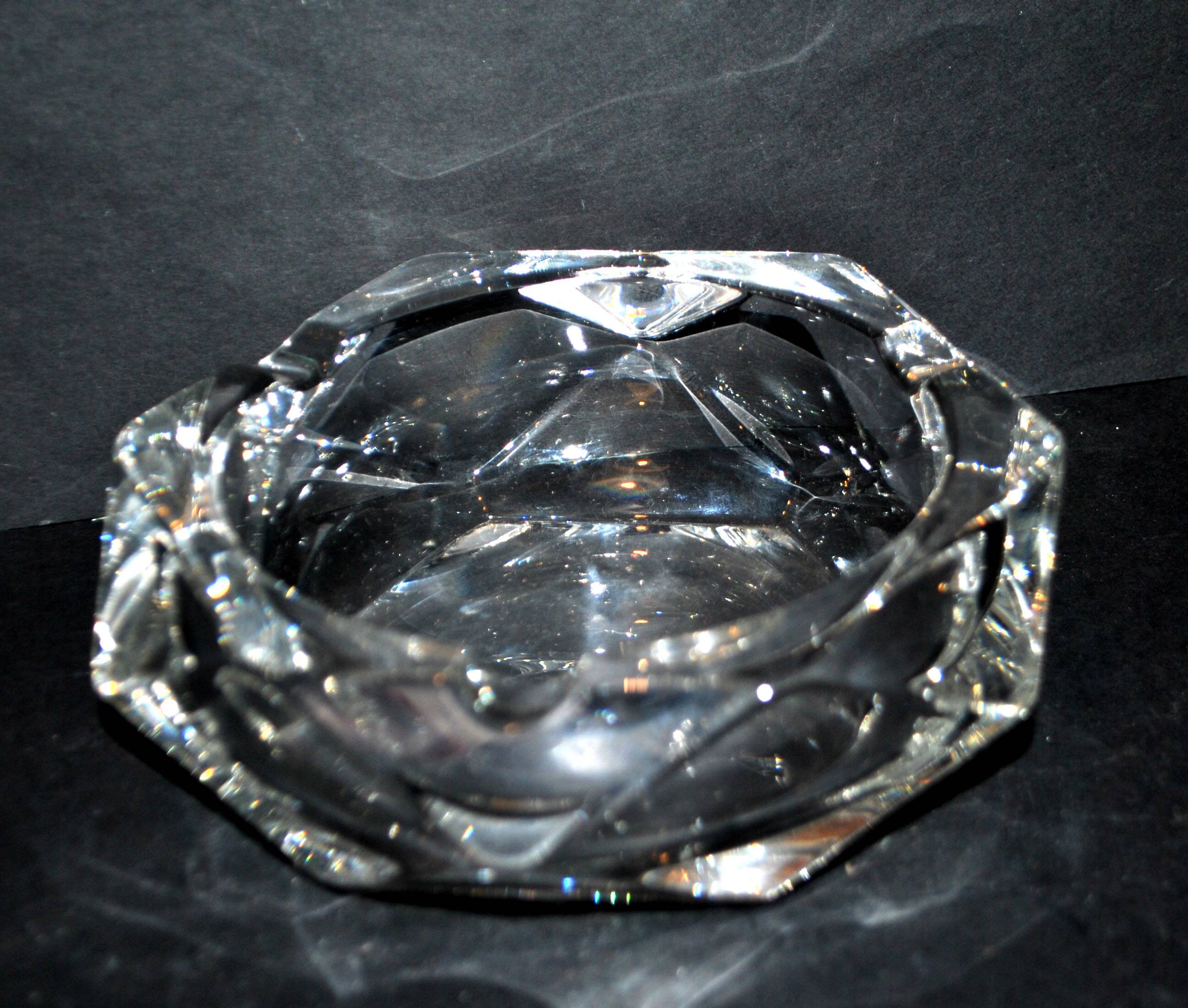 Vintage crystal ashtray - hexagonal shape - 16cm