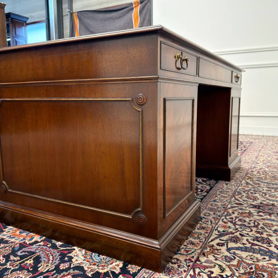 English Classic Desk with Green Leather