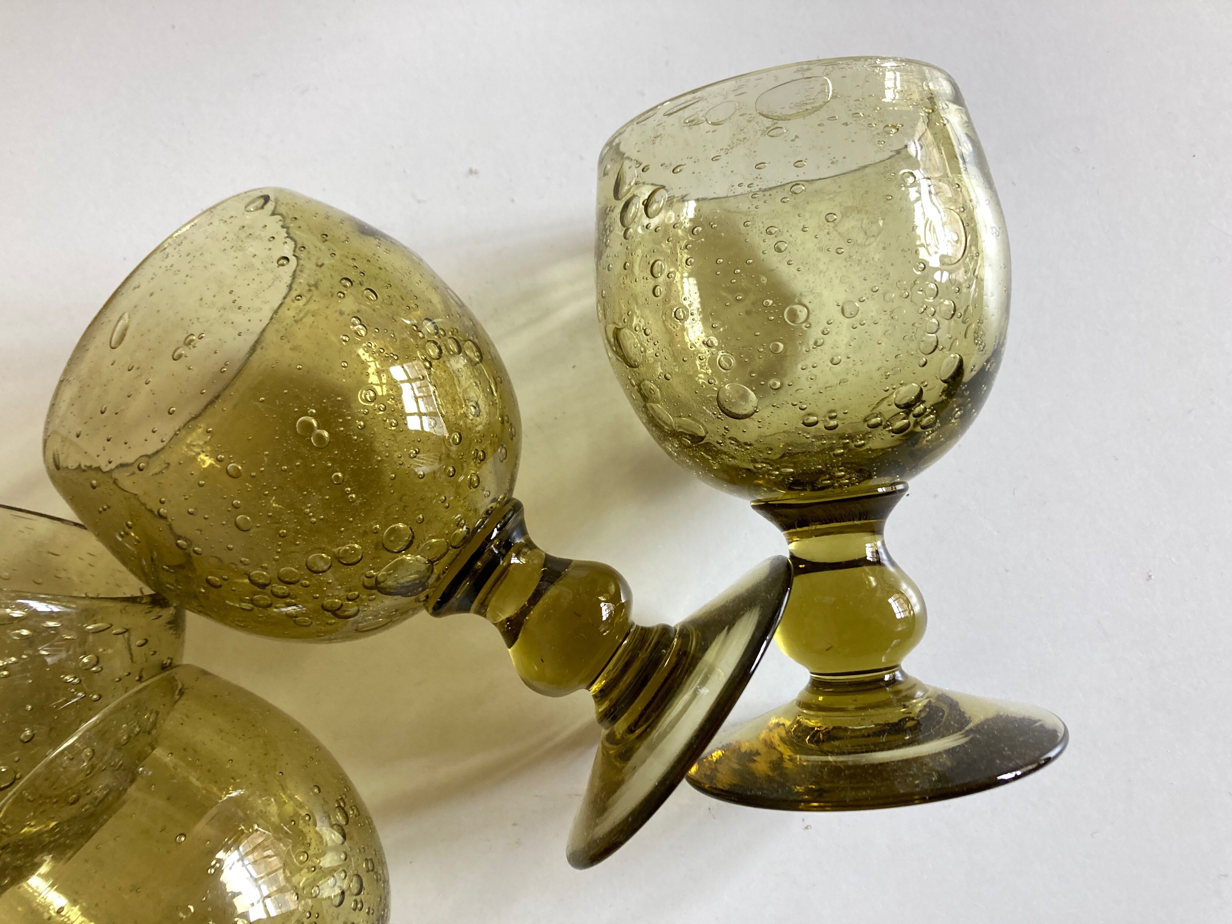 Set of 4 glasses of khaki green Biot