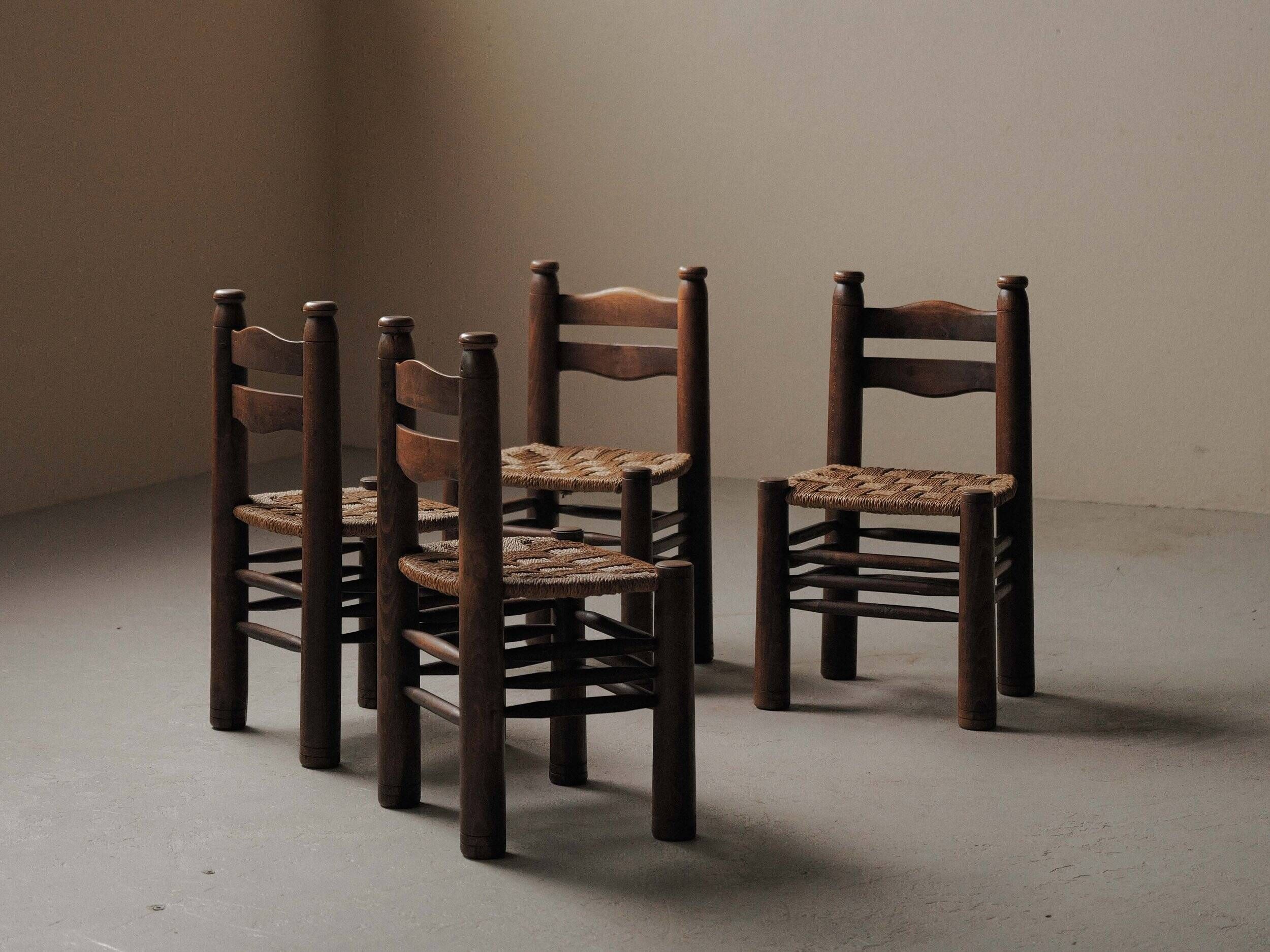 Set of 4 modernist chairs in beech and woven cord, France, circa 1940.