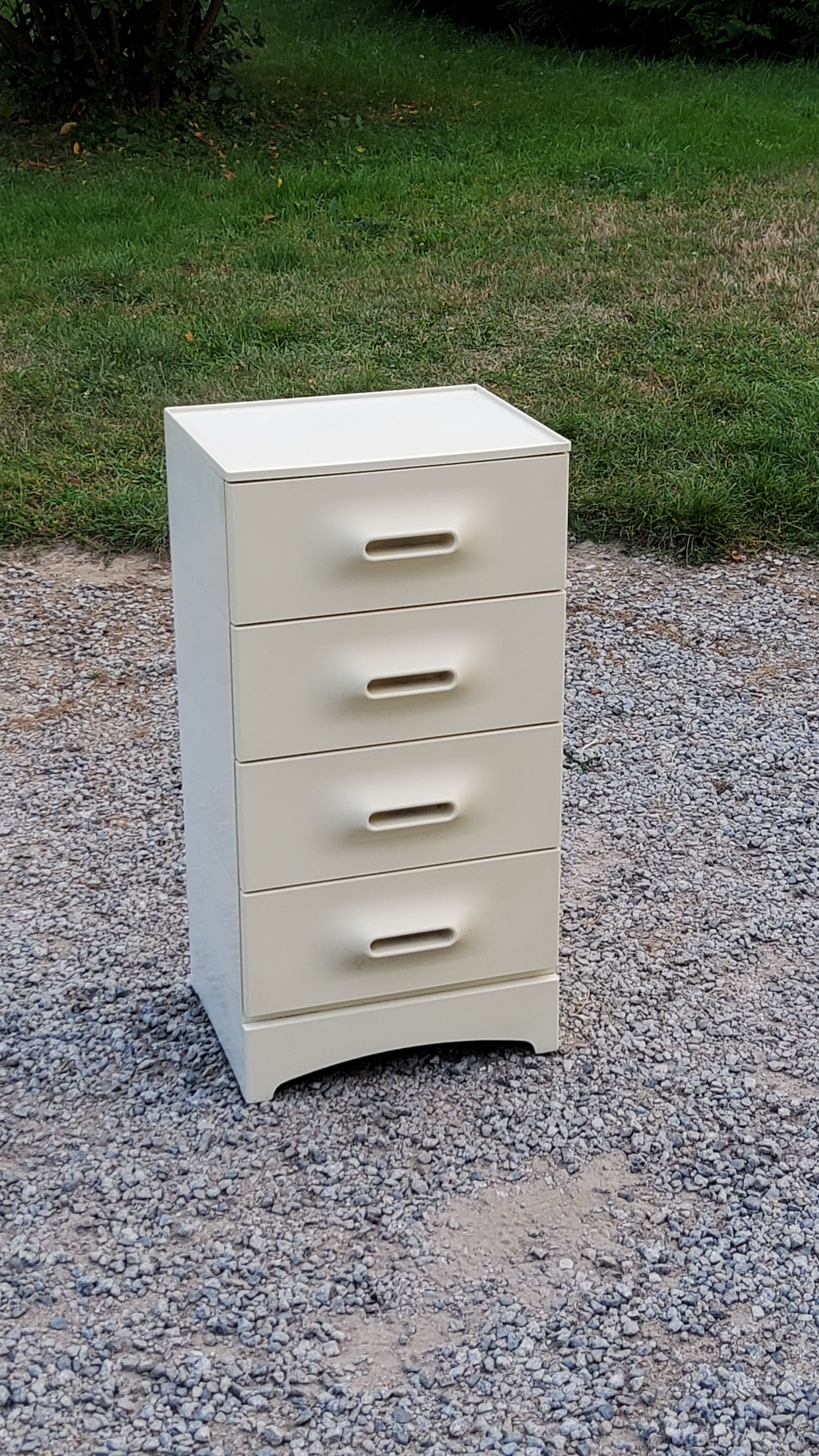 Marc Held chest of drawers in plastic from the 70s