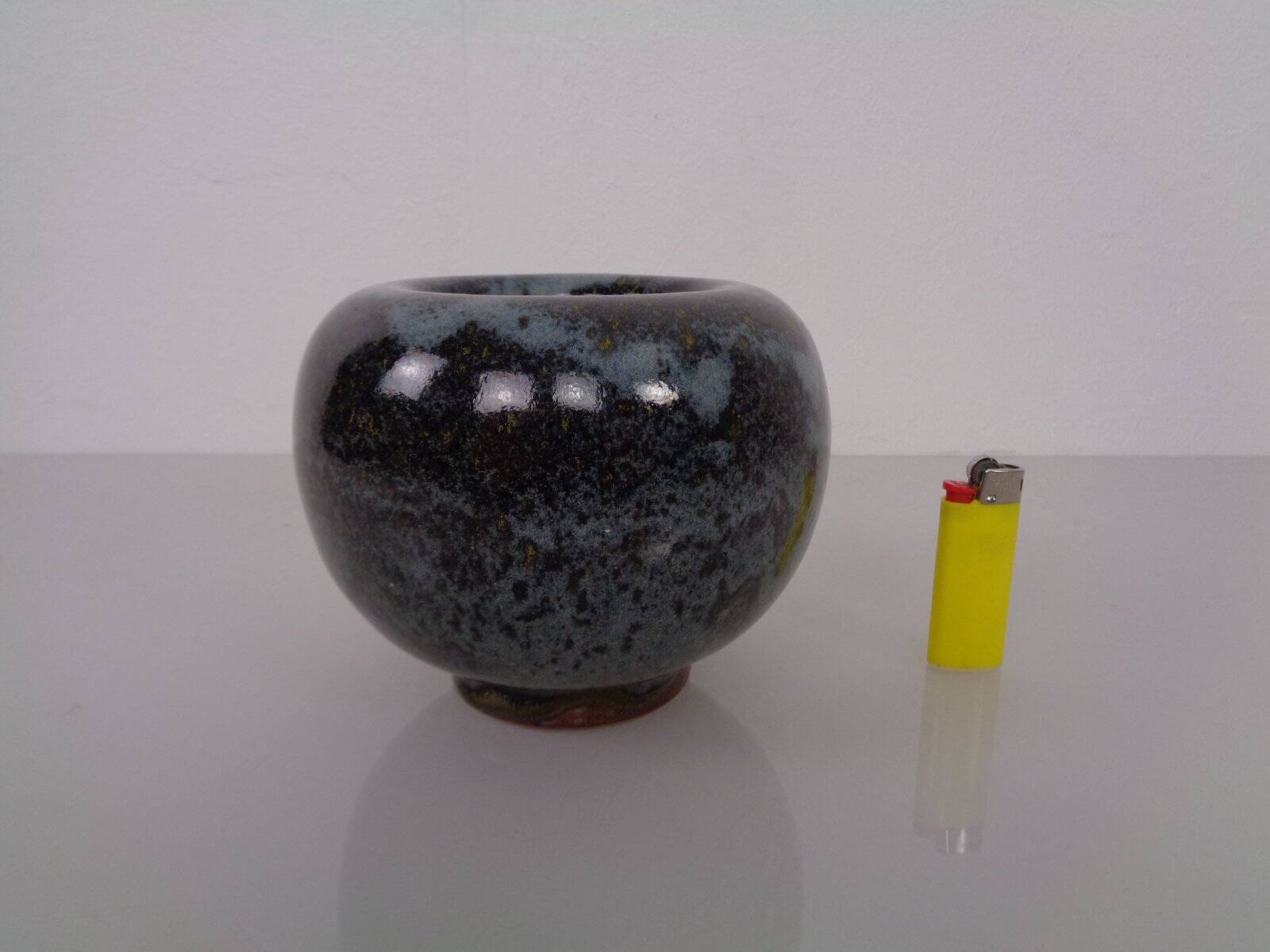 Studio ceramic vase by Horst Kerstan, Germany, 1960s.