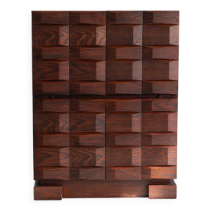 Cabinet de bar brutaliste