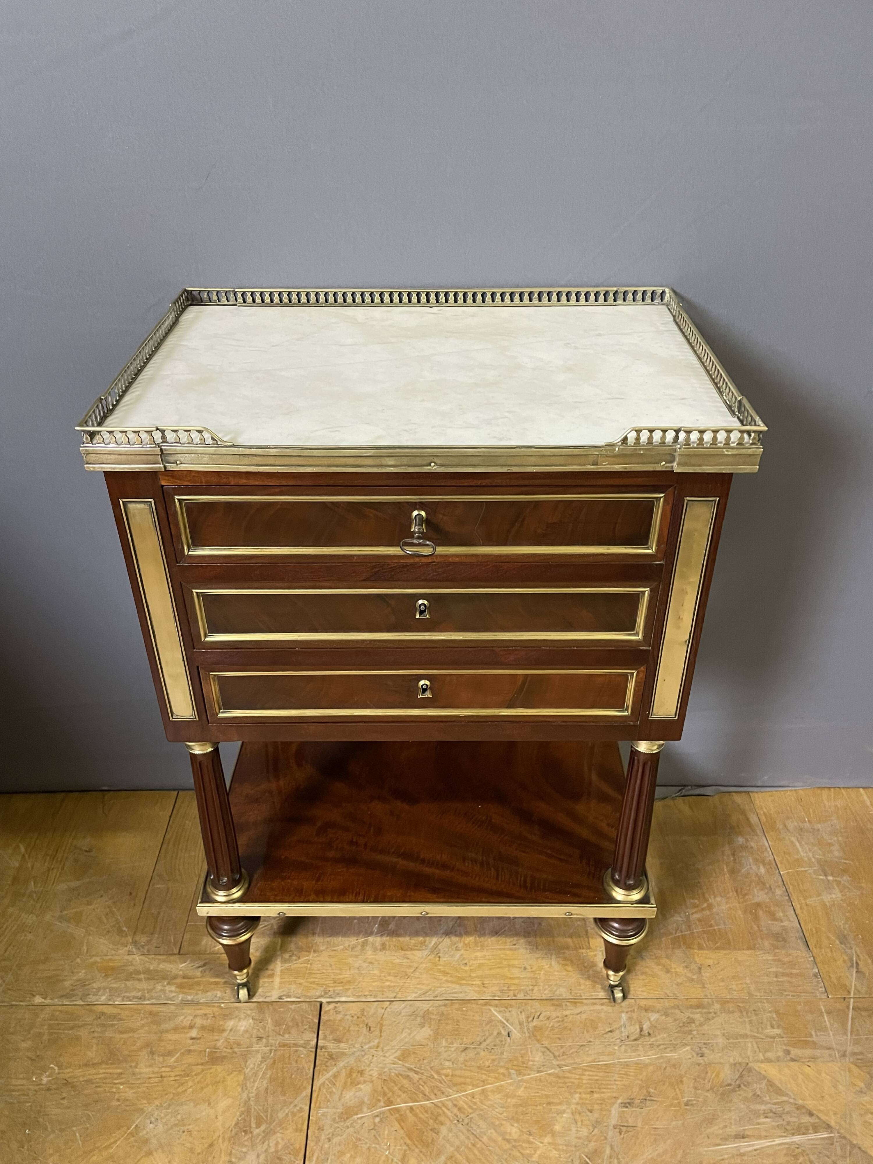 Directoire Chiffonnières Table circa 1820