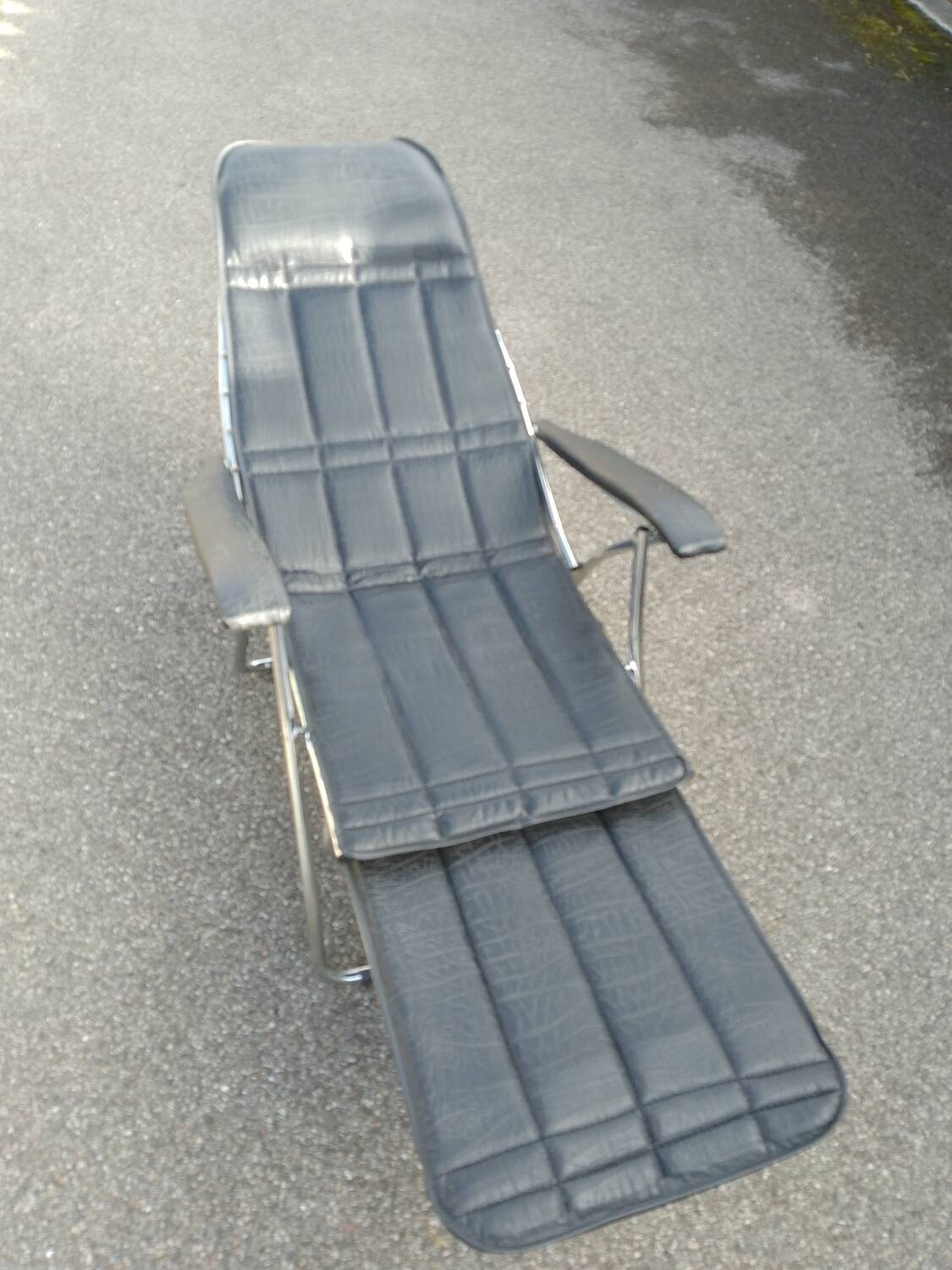 Vintage maule marga airstream reclining folding chair footrest design 1970