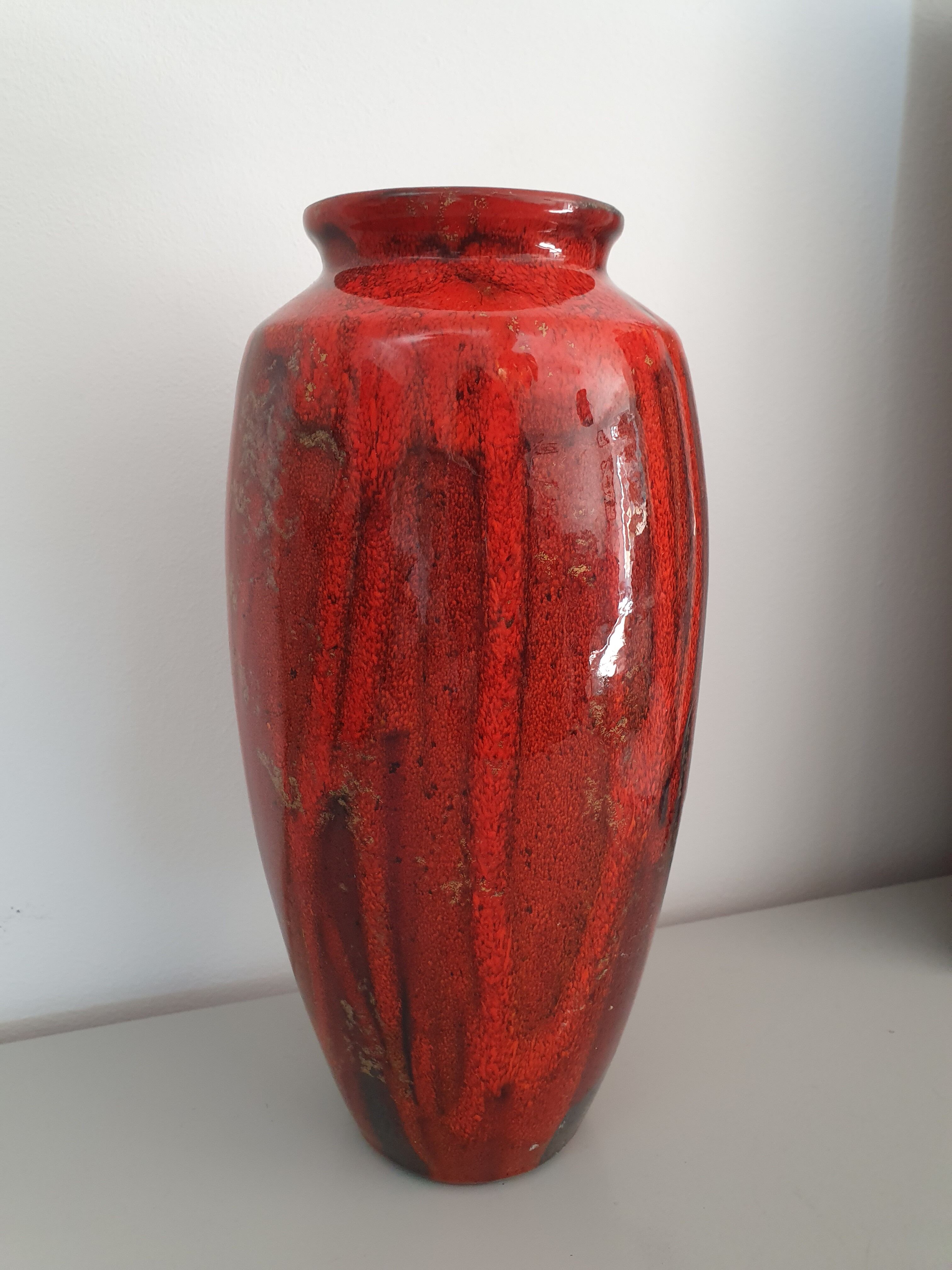 Large ceramic vase fat red lava