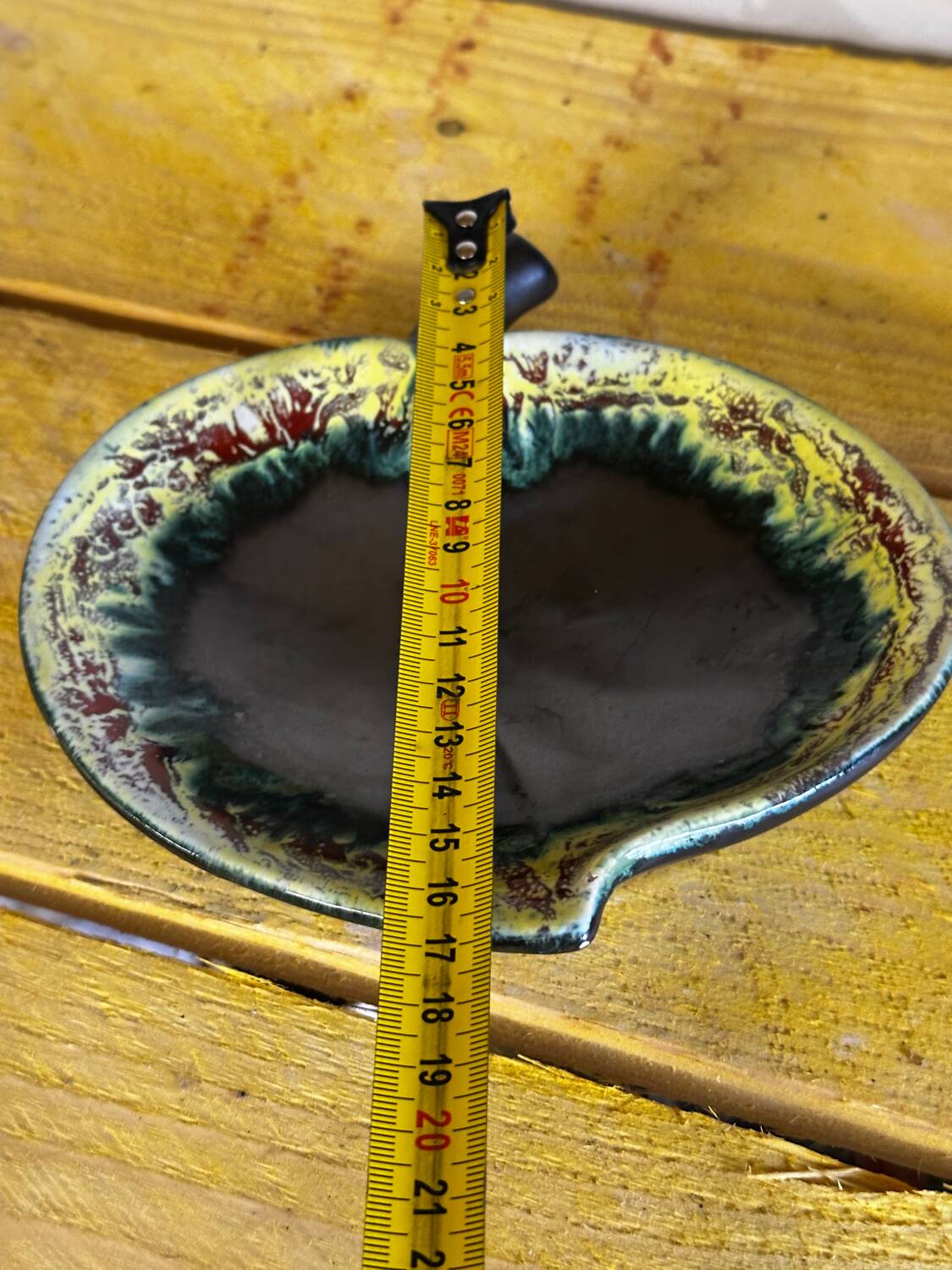 Vintage Ceramic Apple-Shaped Bowl/Trinket Dish