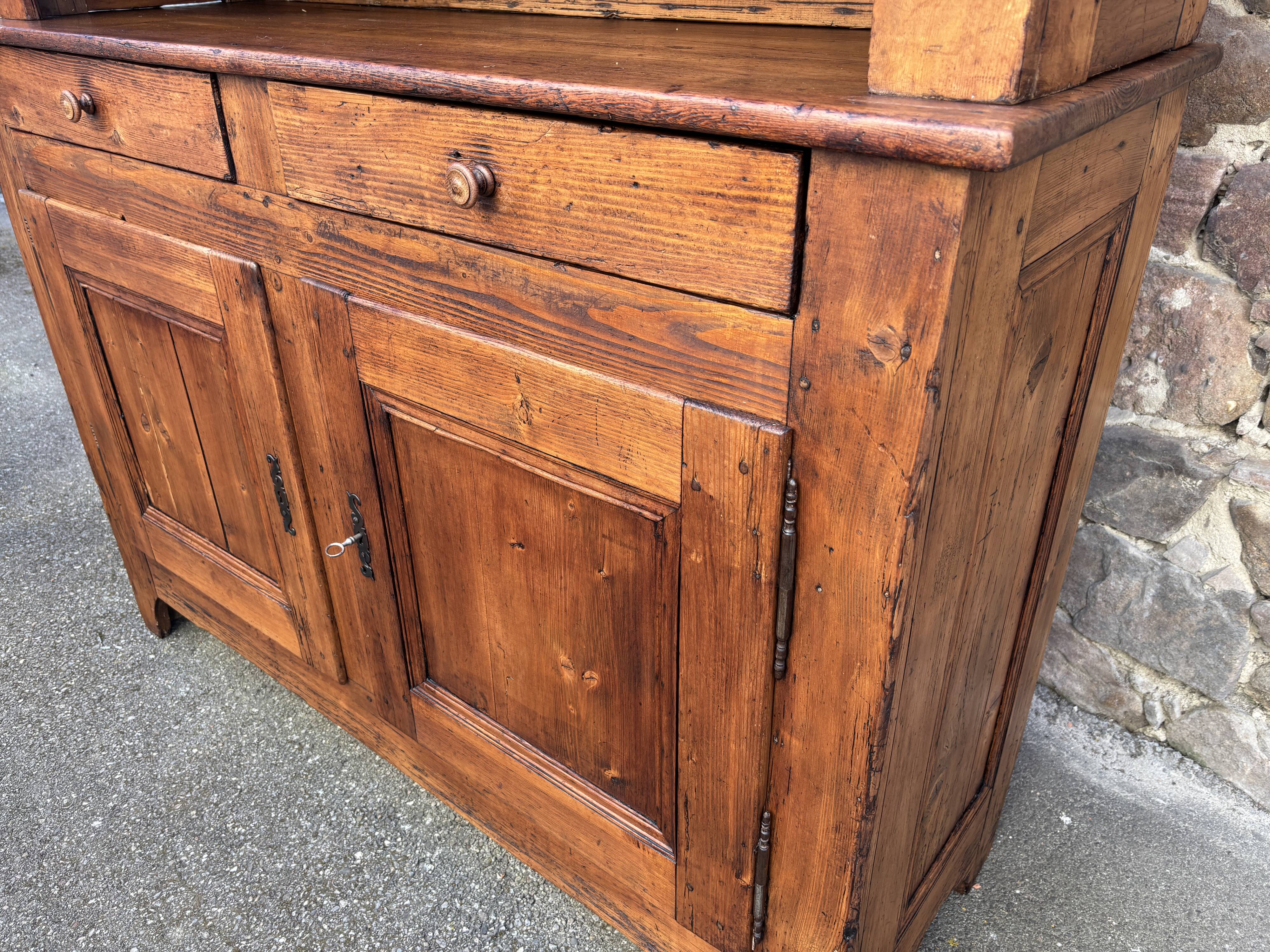 Savoie buffet, French cottage buffet, kitchen sideboard, 1850s.