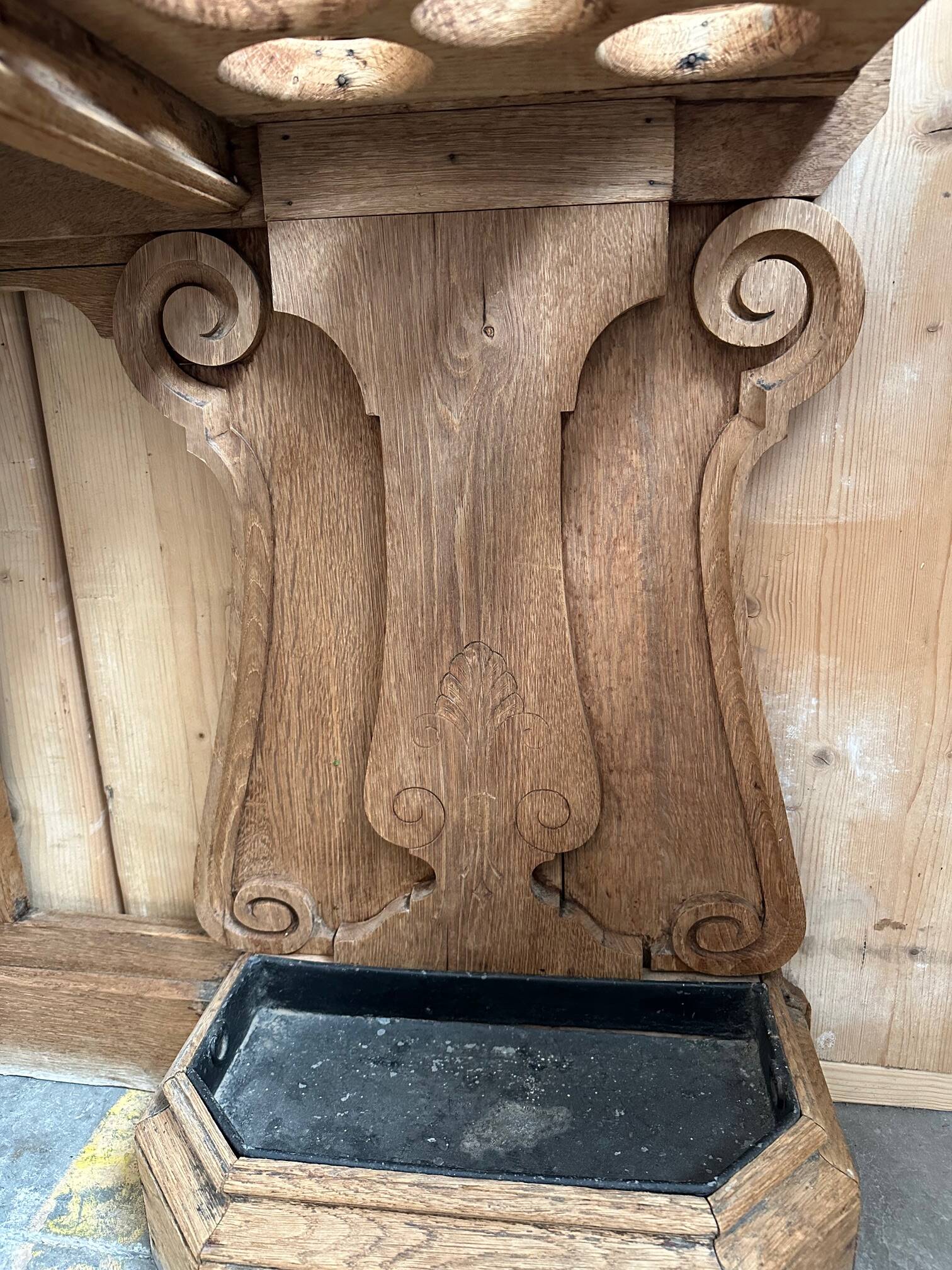 19th century oak entrance hall