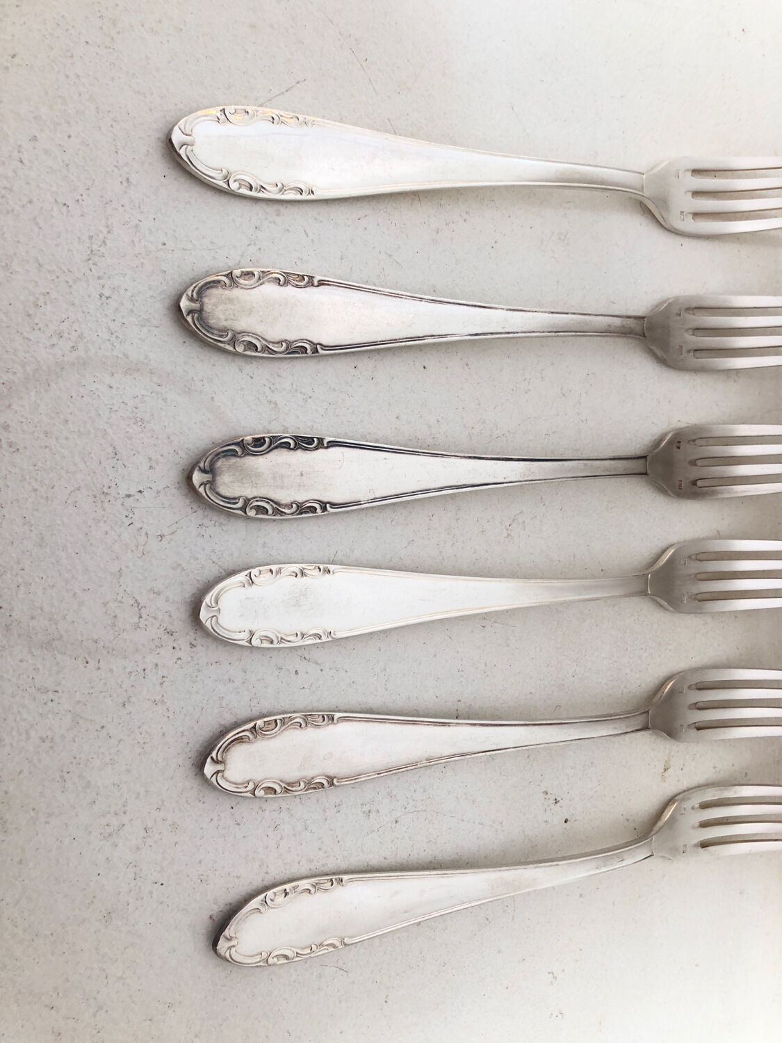 6 silver metal forks, 1930