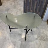 Asymmetrical tripod coffee table in granite glass, vintage bean shape, an50s