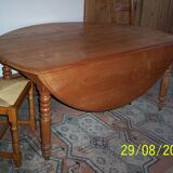 Antique round table