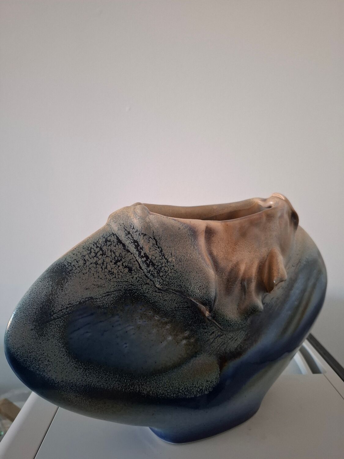 Ceramic vase with glazes