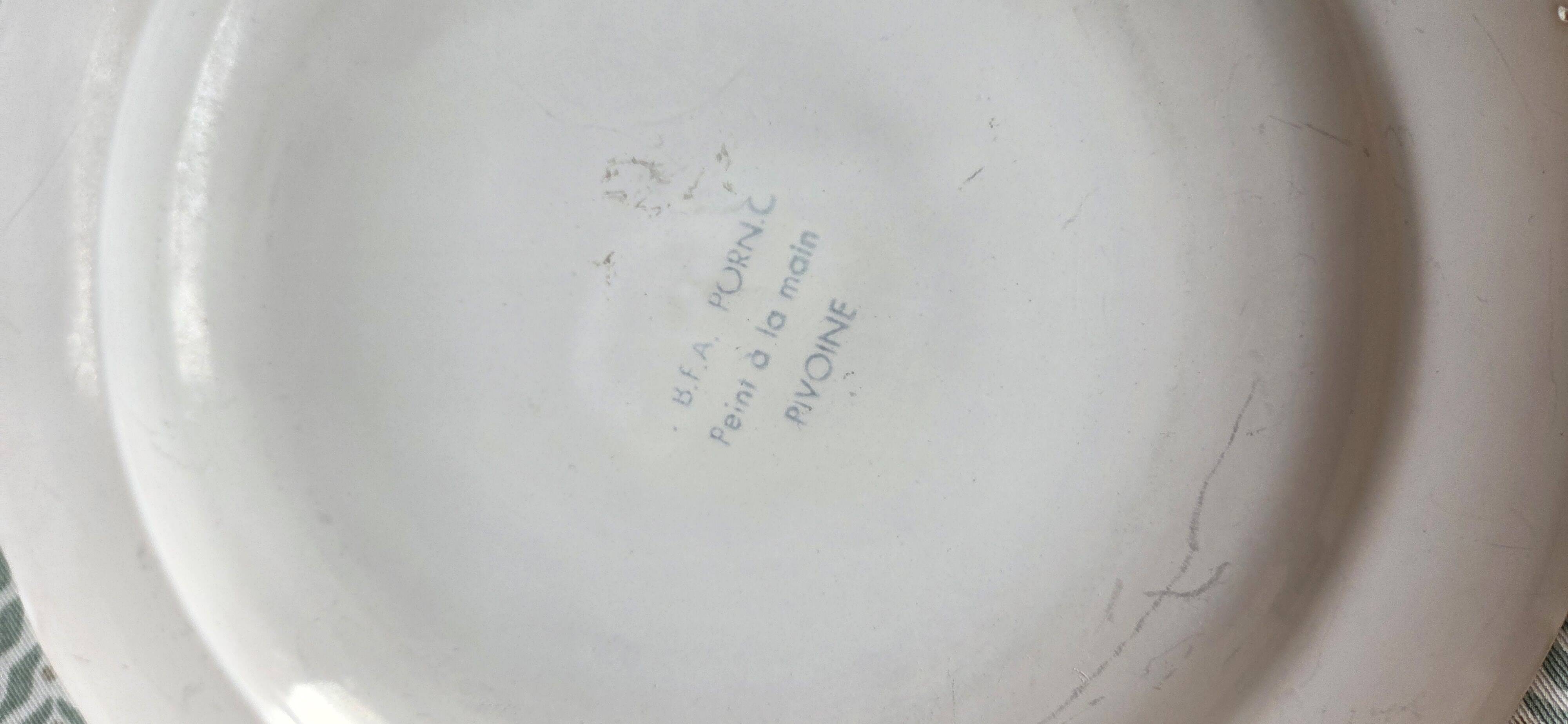 Porcelain plates from PORNIC