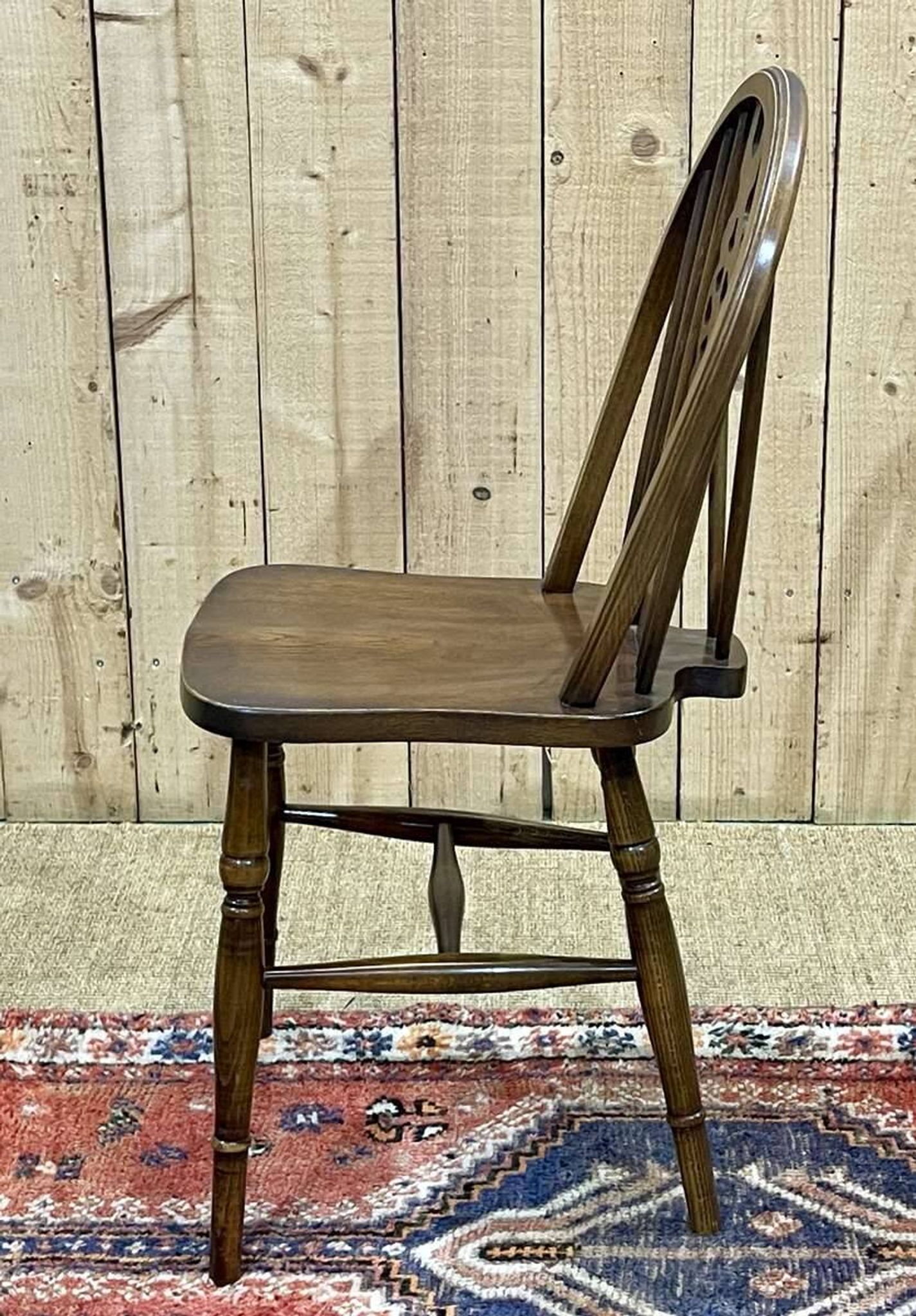 Set of 4 English chairs in beech and oak, made in the 70s