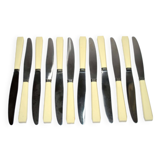 Lot de 12 couteaux vintage en résine ivoire par louis springer strasbourg 19.5cm