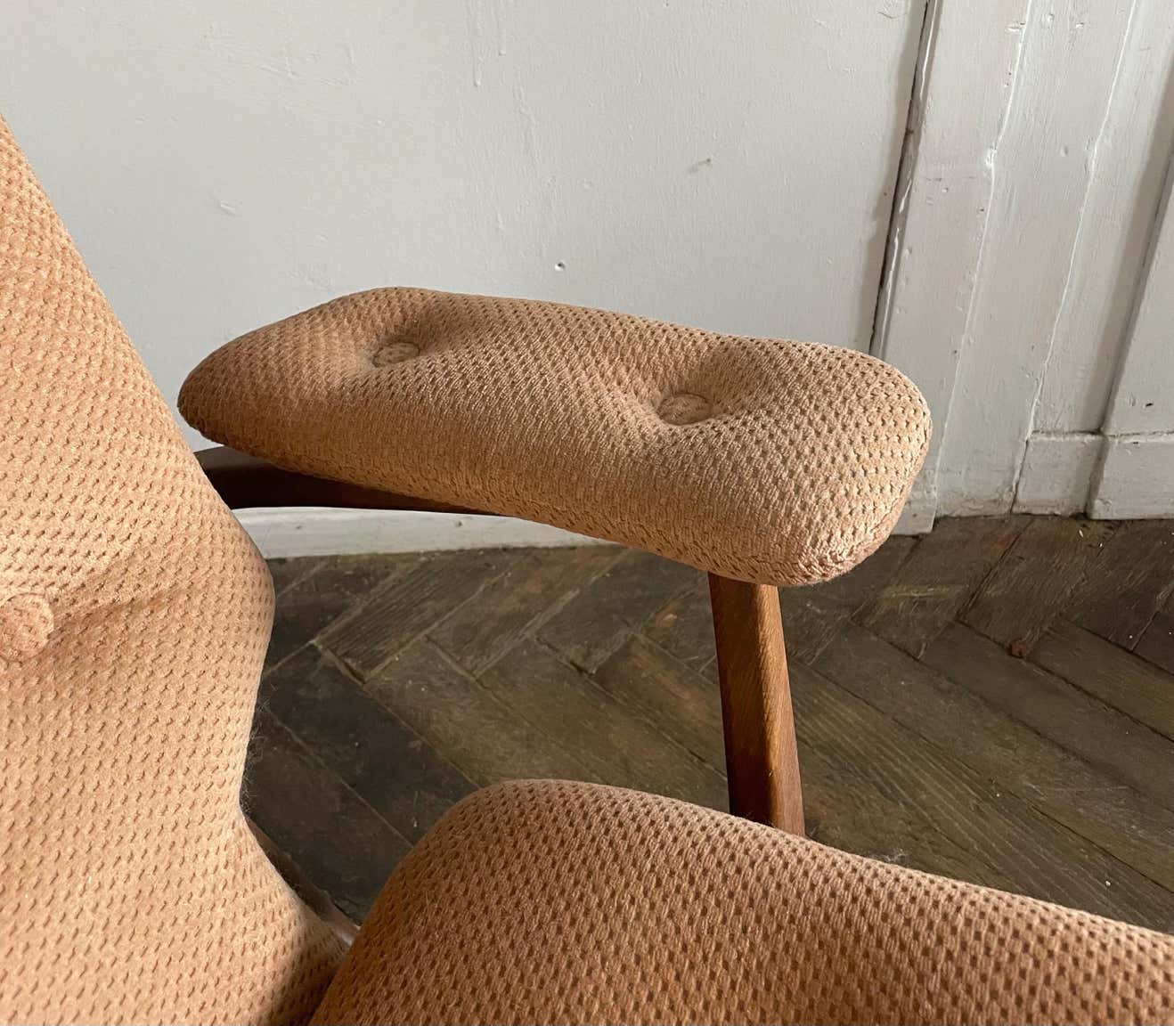 Folding armchair relax vintage wood and velvet with armrests - 70's