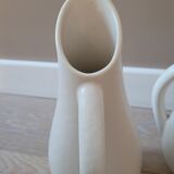 Set of 2 pitchers Val.d'or