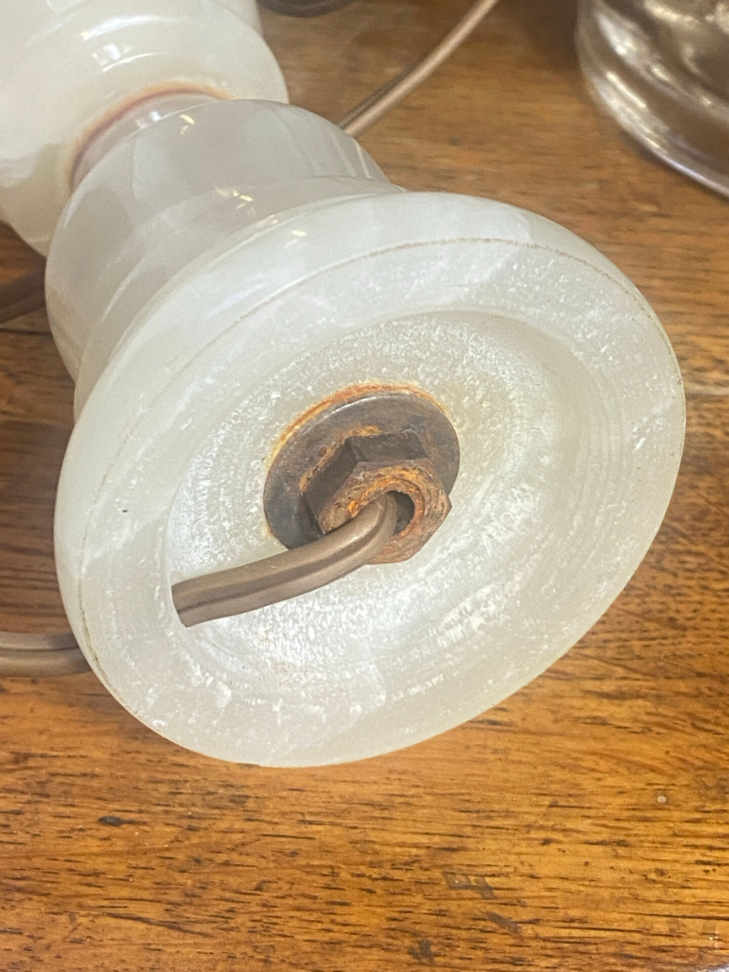 Onyx lamp base