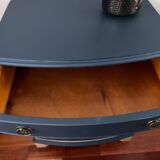 Old small rounded chest of drawers with 4 drawers