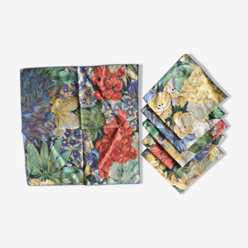 6 serviettes de table motifs fleuris