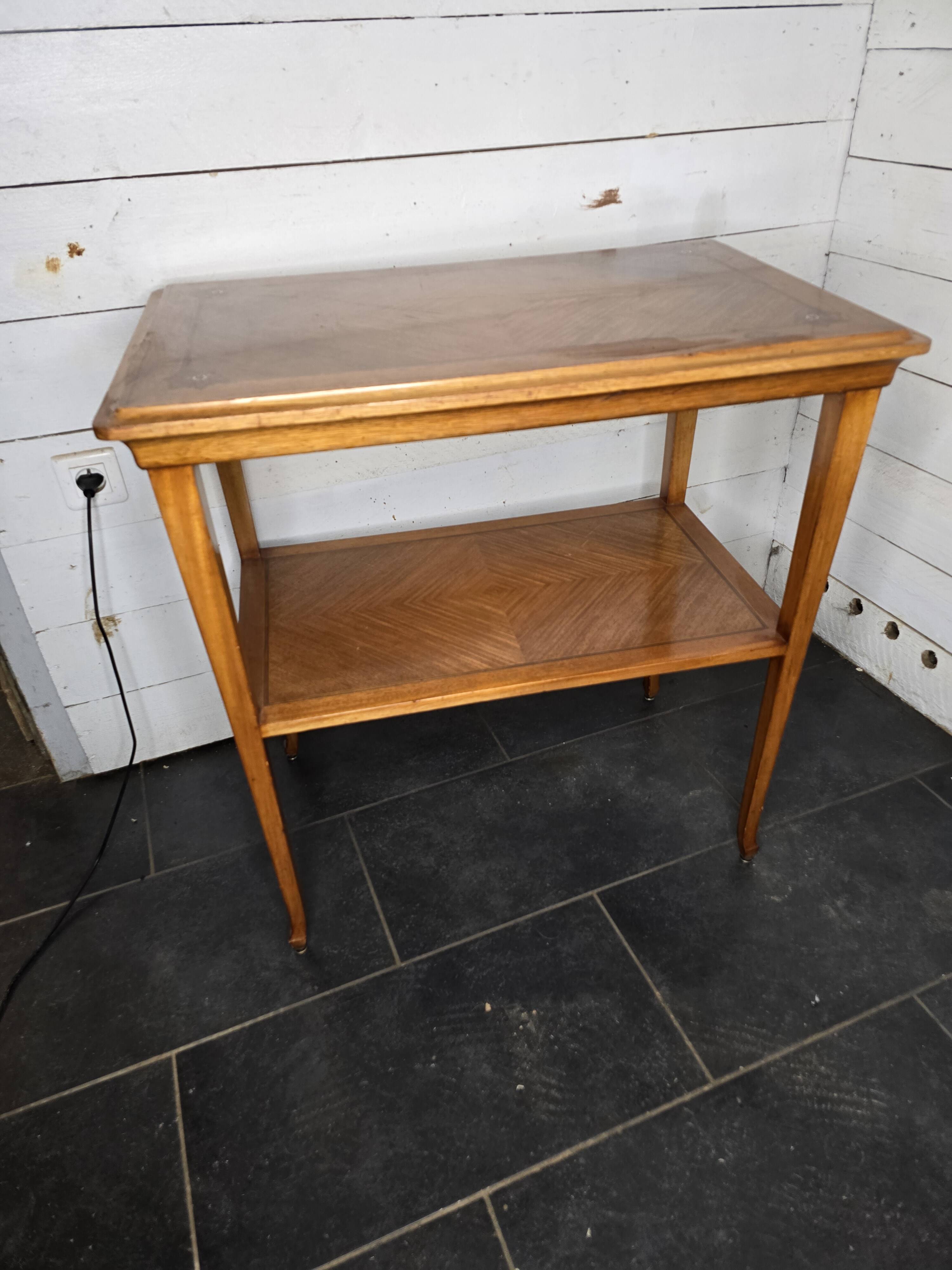 Louis Majorelle Art Nouveau mahogany side table, 1920