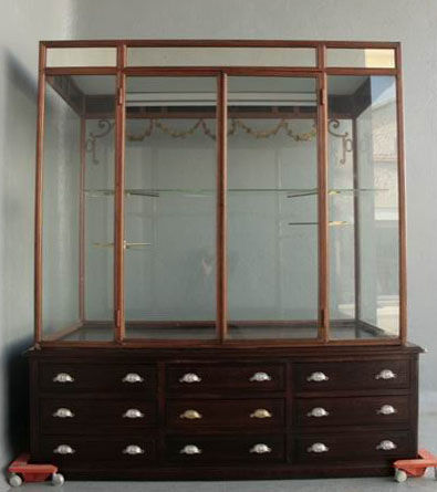 Importante Vitrine Napoléon III fonte bronze doré