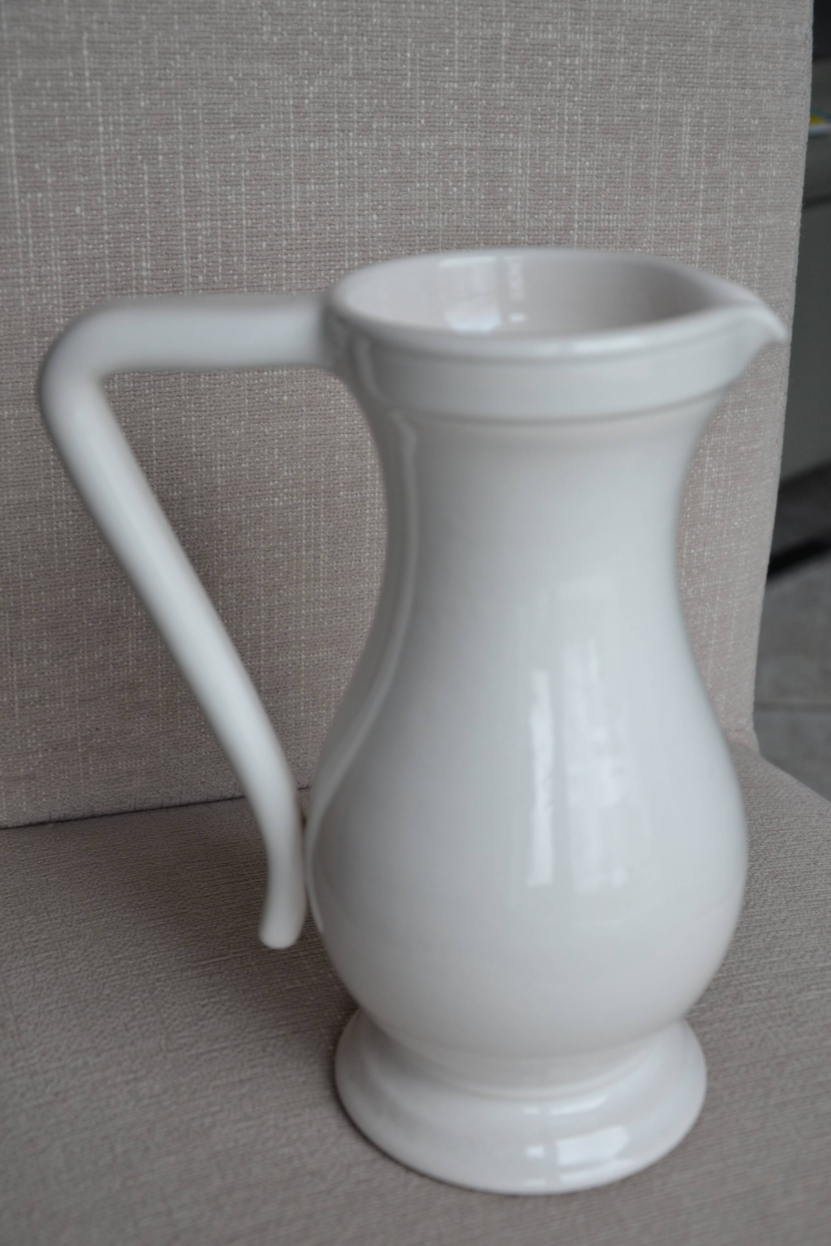 Pol Chambost pitcher model "Languedoc Toulouse"