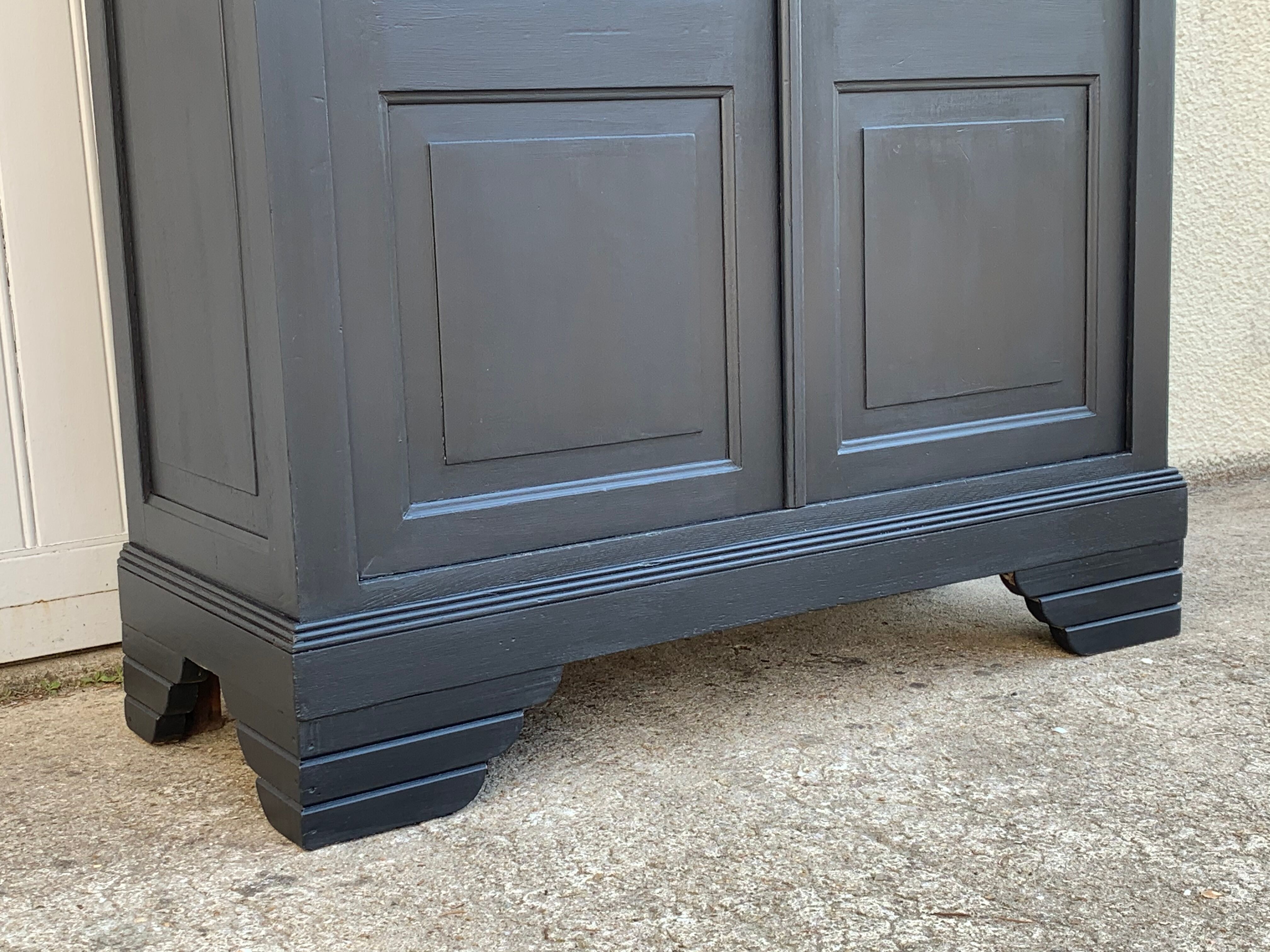 Glass-glazed Parisian wardrobe 1930