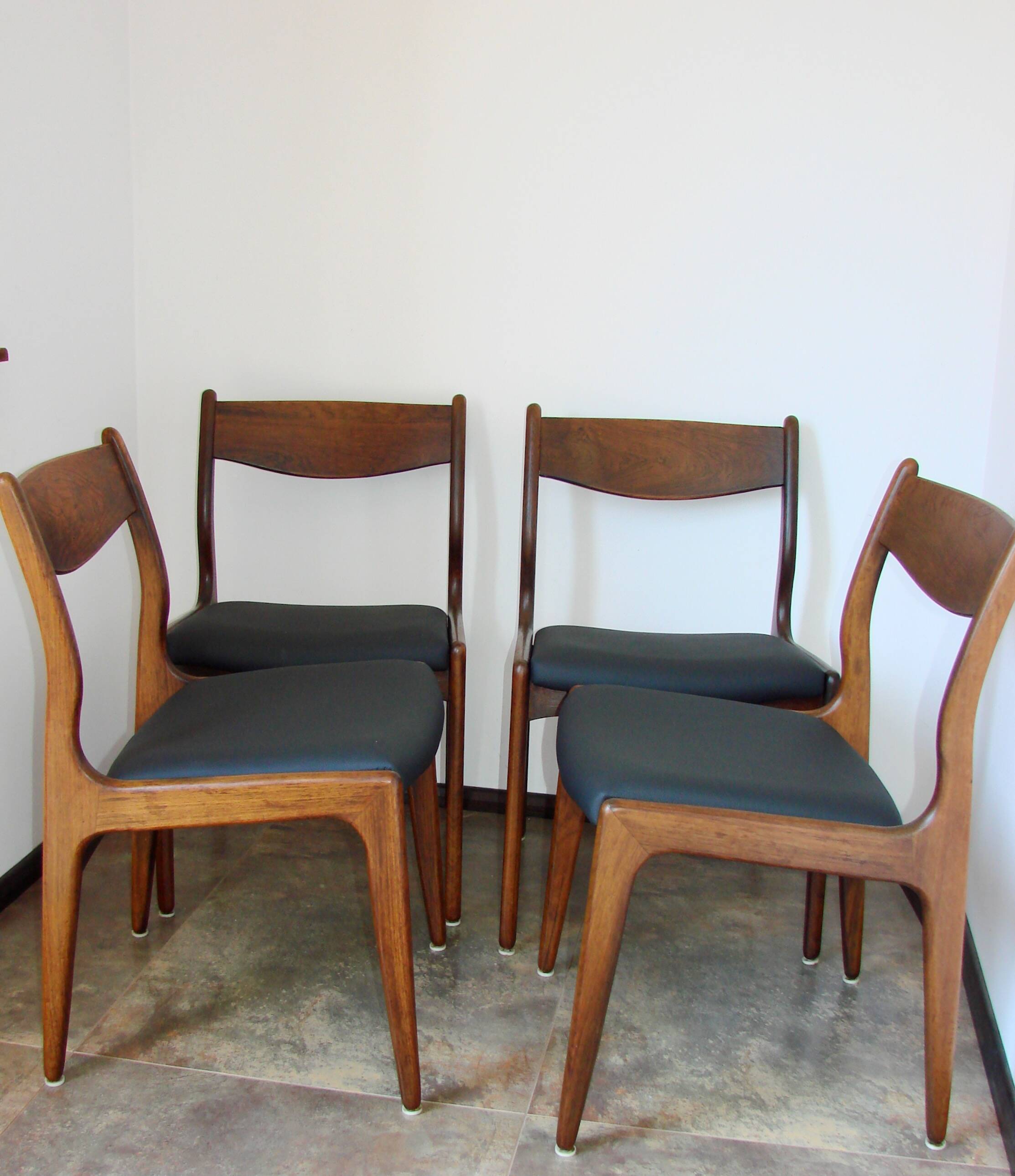 Set of 4 vintage rosewood chairs from the 1960s, Richbilt, Johannes Anderse
