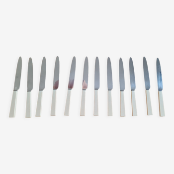 Set of 12 knives in bakelite and stainless steel