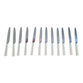 Set of 12 knives in bakelite and stainless steel