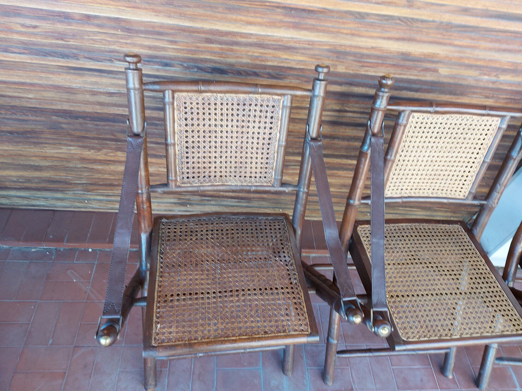 Set of 4 folding chairs old colonial style