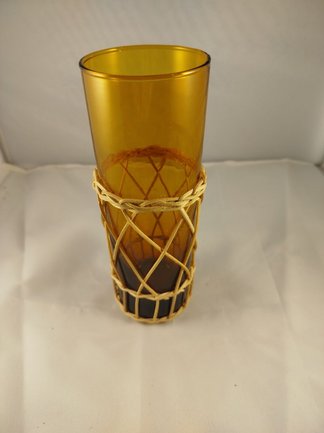 Carafe and 5 glasses set, amber glass and woven wicker, bohemian chic