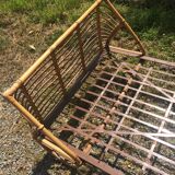 Rattan bed