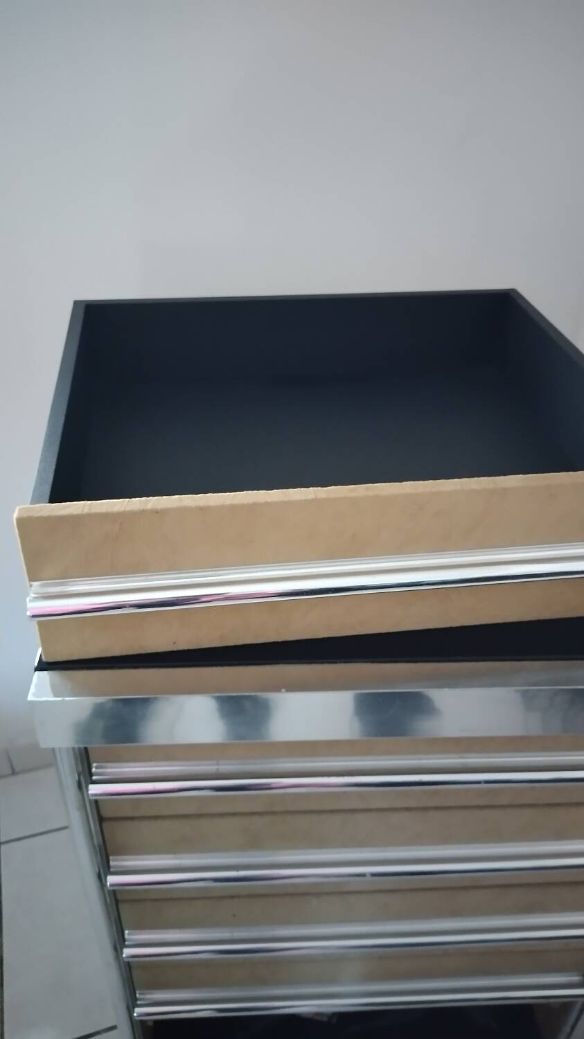 Guido Faleschini chest of drawers