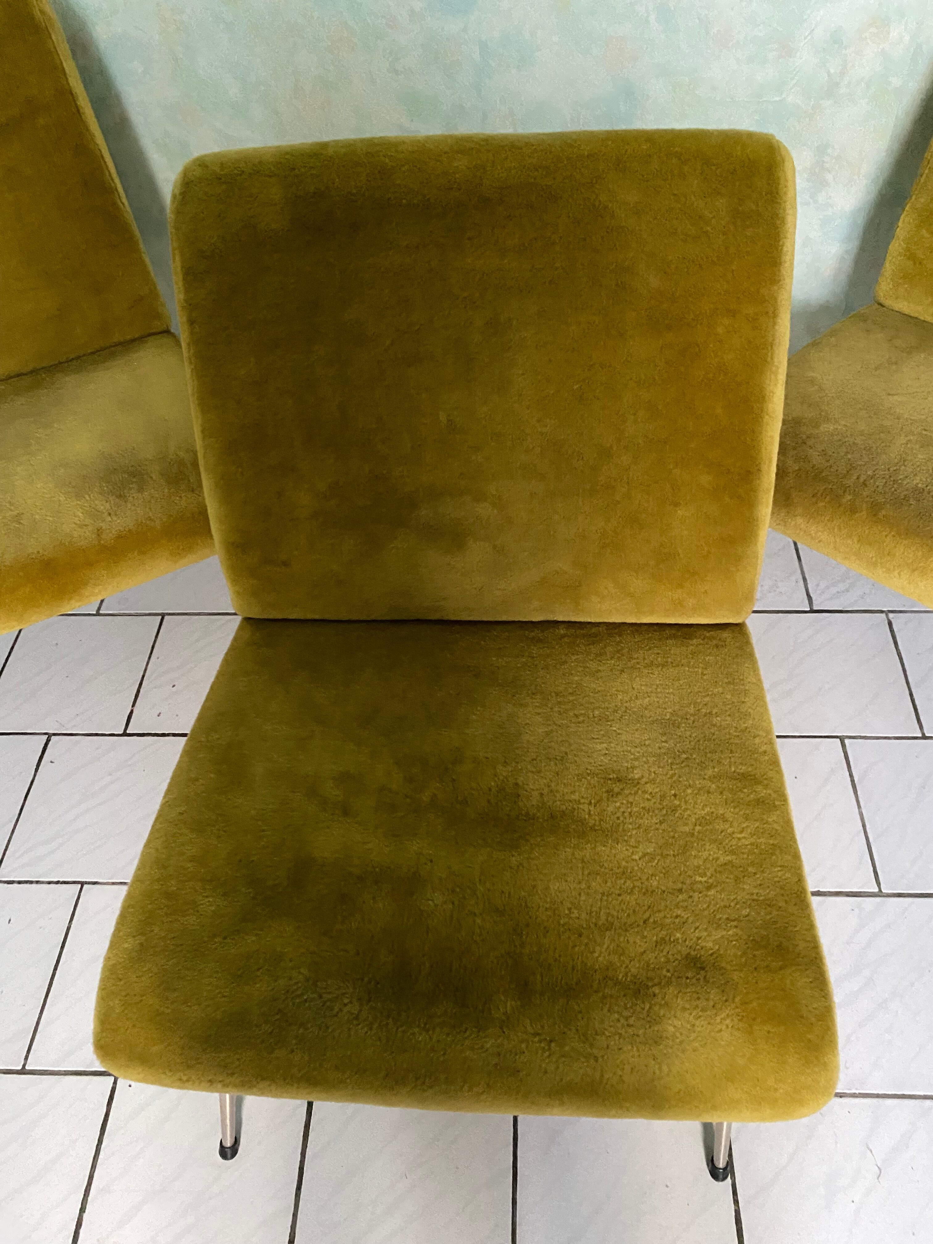 Suite of three armchairs pelfran model kiss