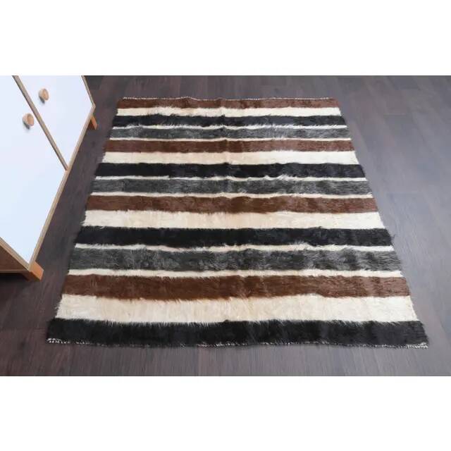 Vintage Turkish Hand-Knotted Wool Cotton Beige Kilim Area Rug 127x140
