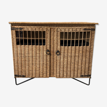 Wicker dresser