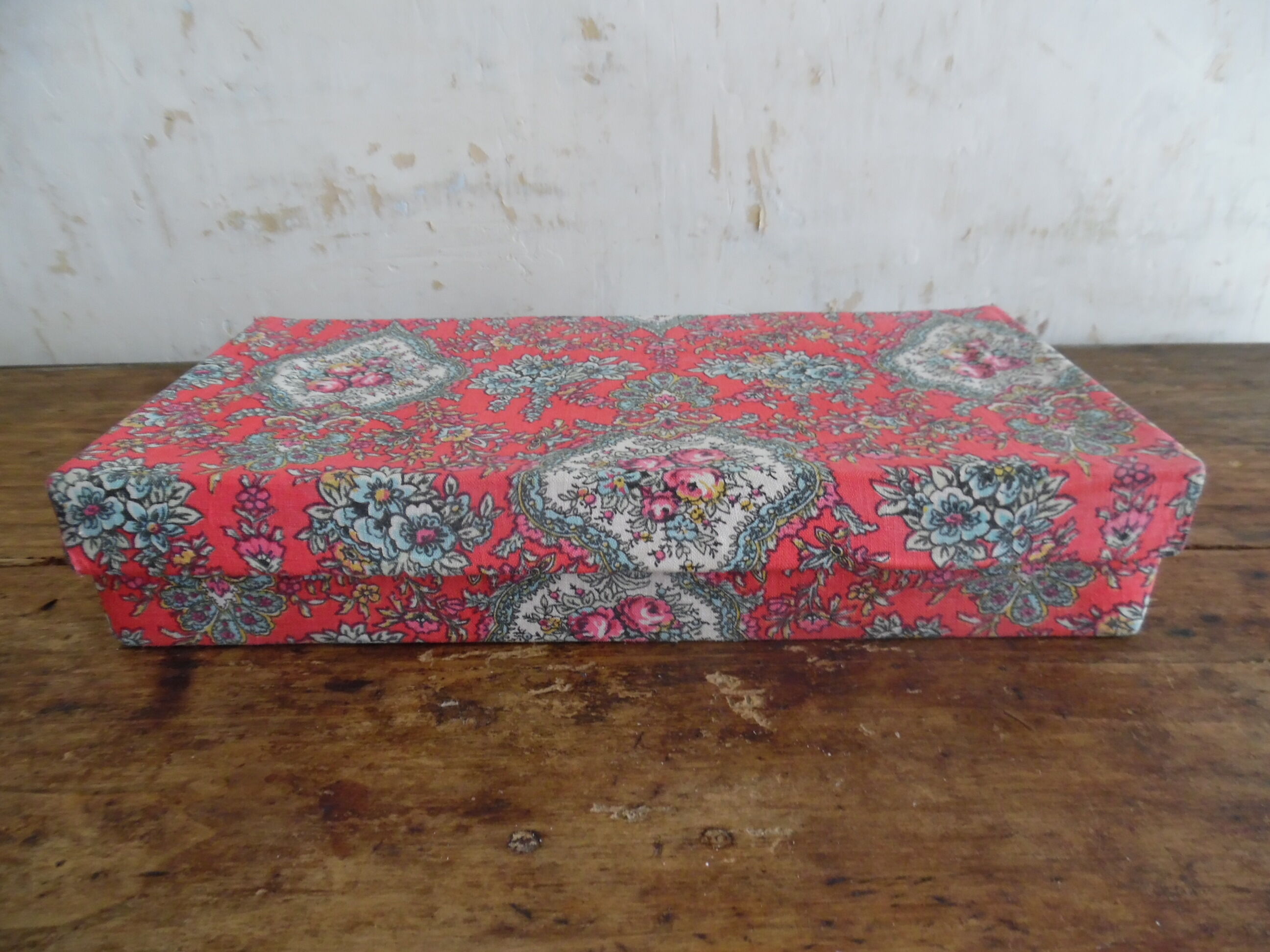 Fabric sewing box