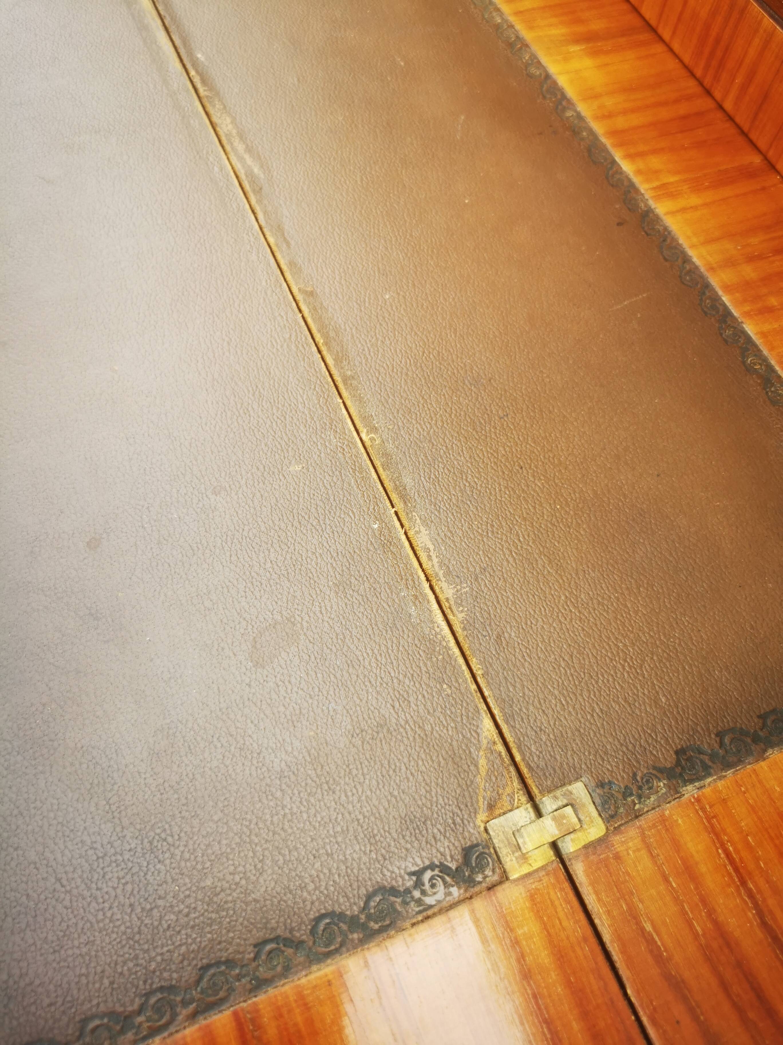 Louis XVI style happiness of the day desk