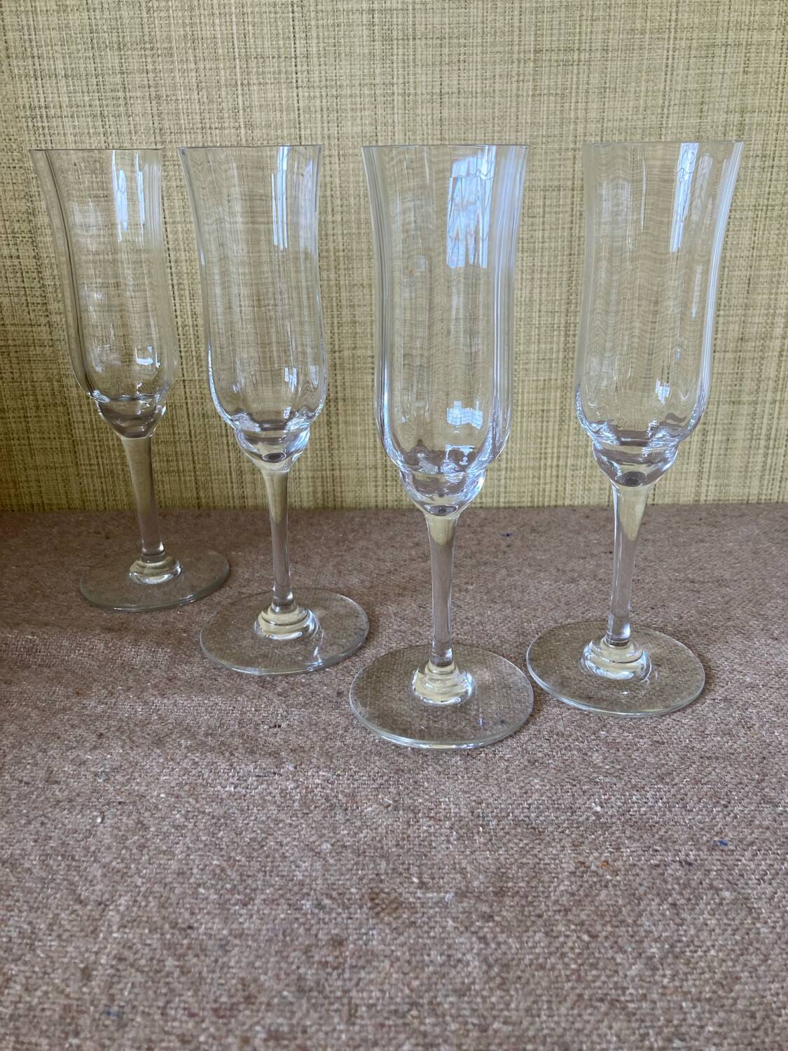 4 Baccarat crystal champagne flutes, Capri model