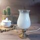 Lampe d'appoint art déco pied bronze opaline blanche