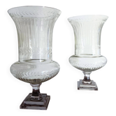 Pair of amphora vases in glass, crater style, late 19th century.