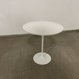 Knoll sidetable